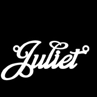 Срібне кольє з ім'ям Juliet