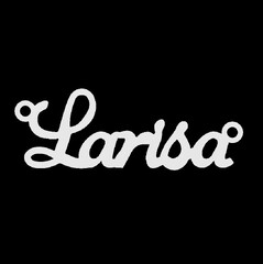 Срібне кольє з ім'ям Larisa