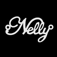 Срібне кольє з ім'ям Nelly